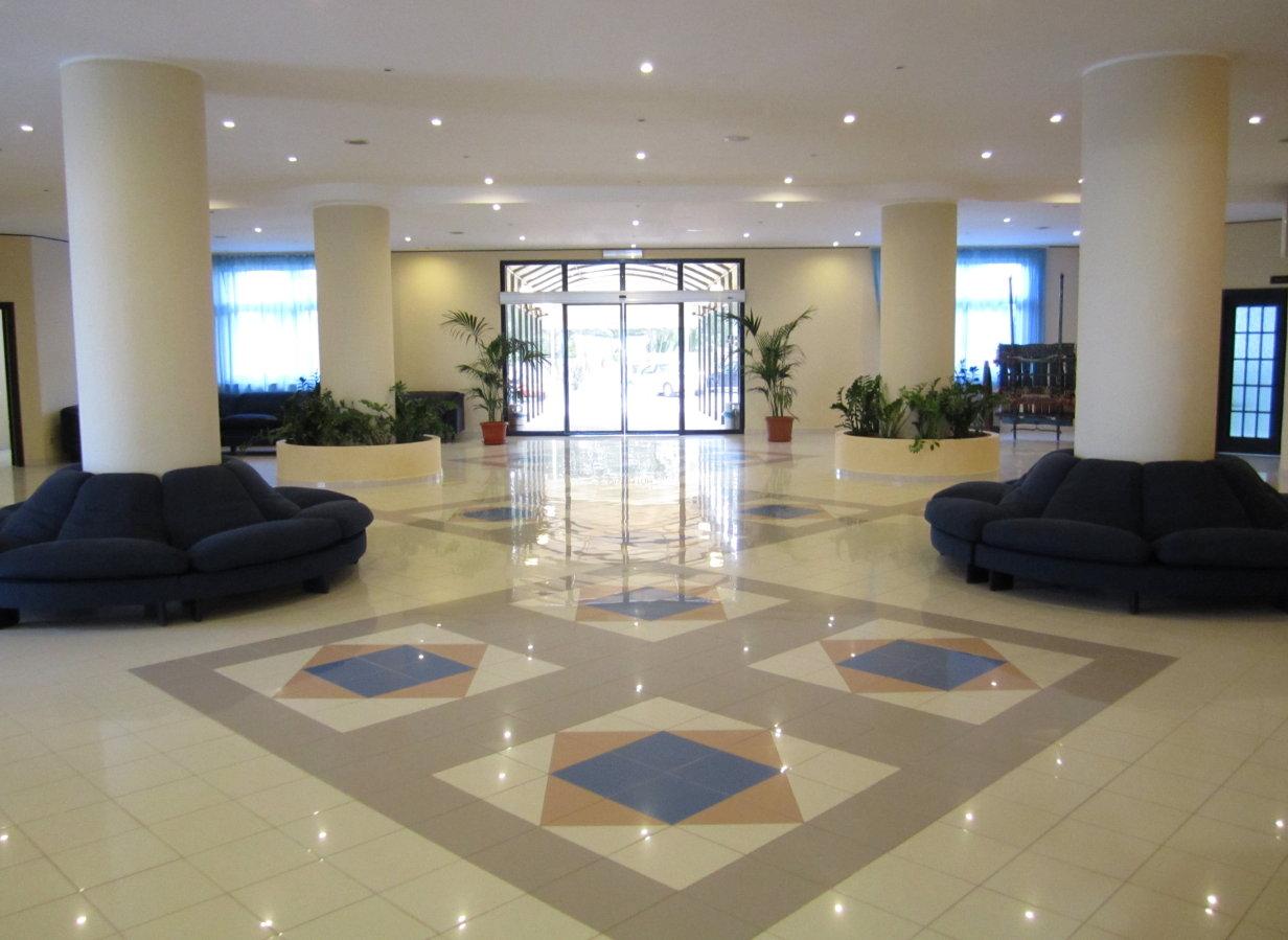 Hotel Futura Style Helios à Noto Extérieur photo